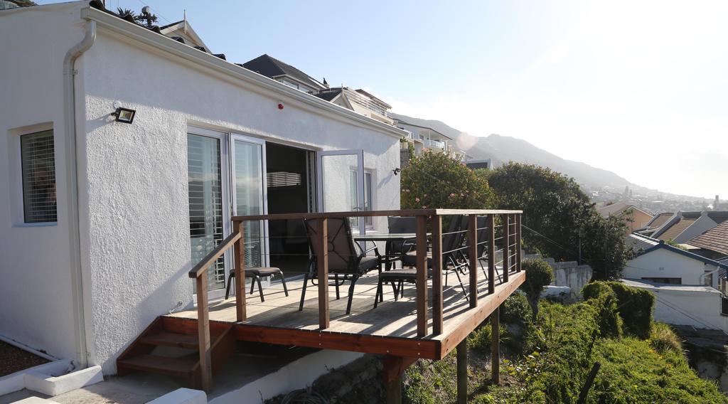 Apartment The Nook Fish Hoek Exterior photo